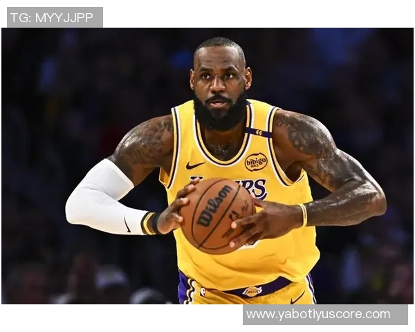 詹姆斯标志性时刻引争议为何选择如此低级的方式赚钱